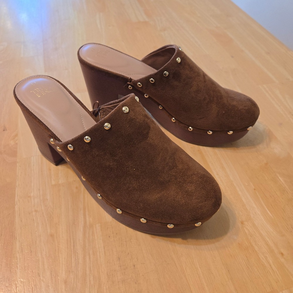 Time and Tru Brown Faux Suede Studded Platform Clogs Block Heel Mules Size 11